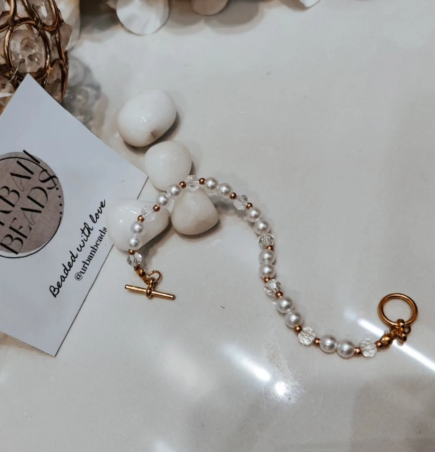 GOLDEN LOCK PEARL BRACELET