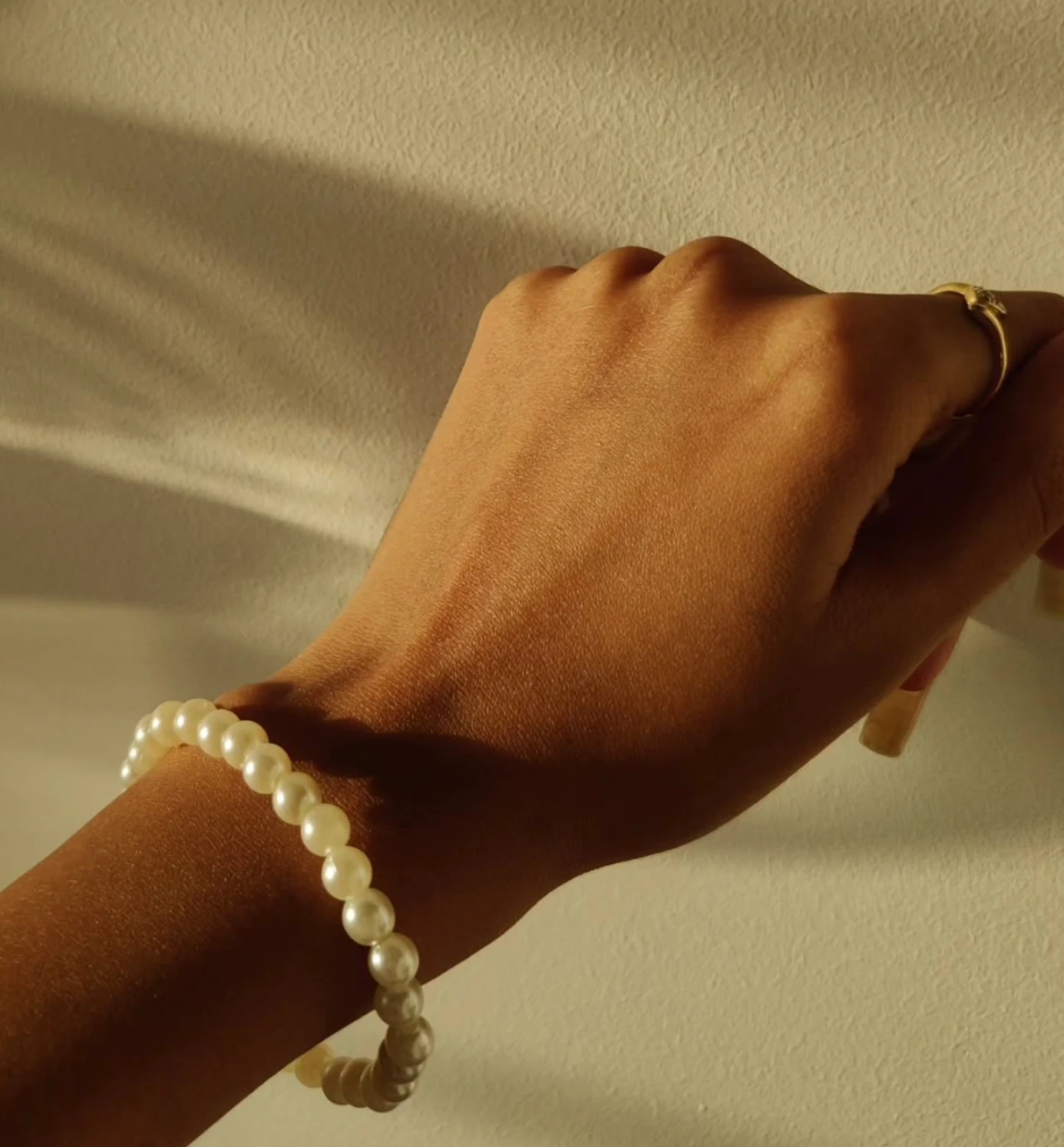 SOFT PEARL BRACELET