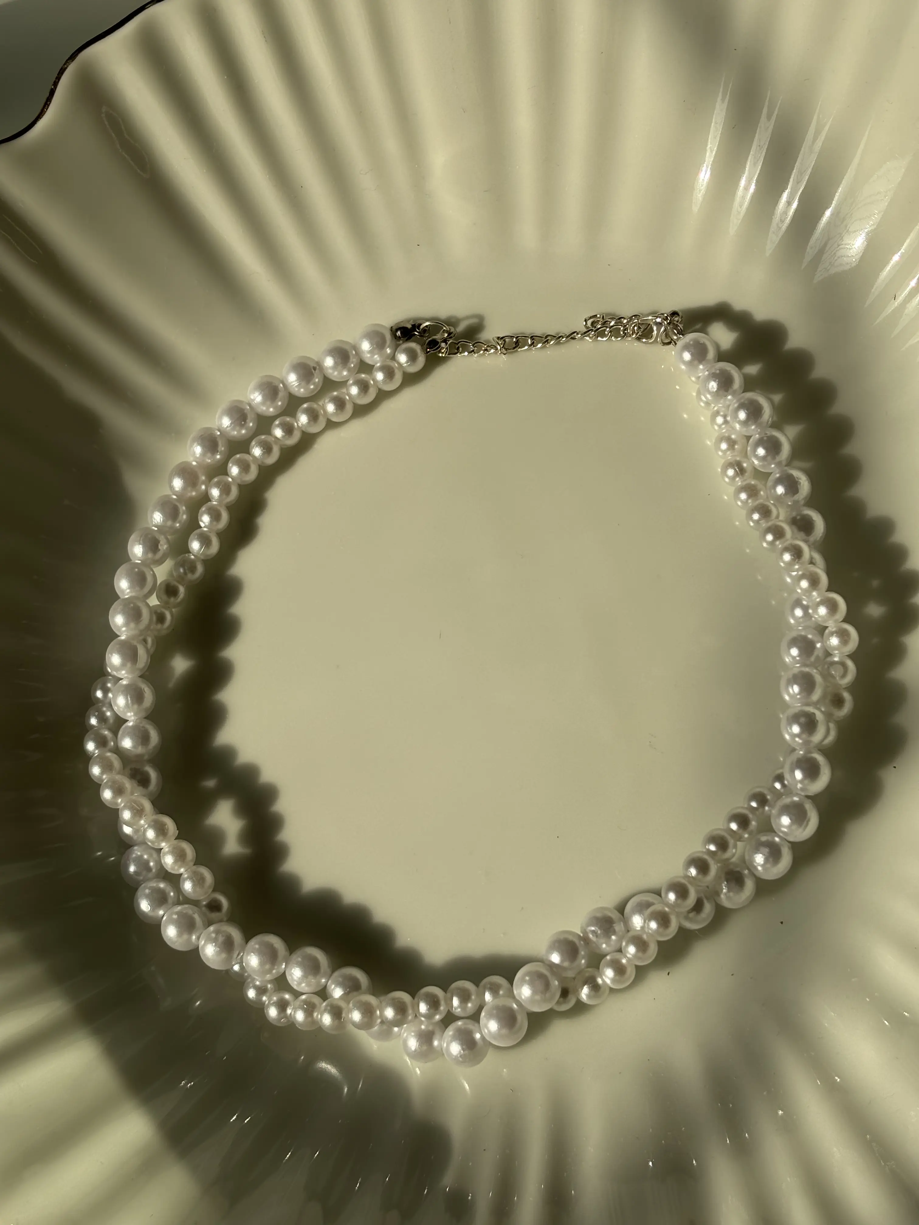 TWISTED PEARL NECKLACE