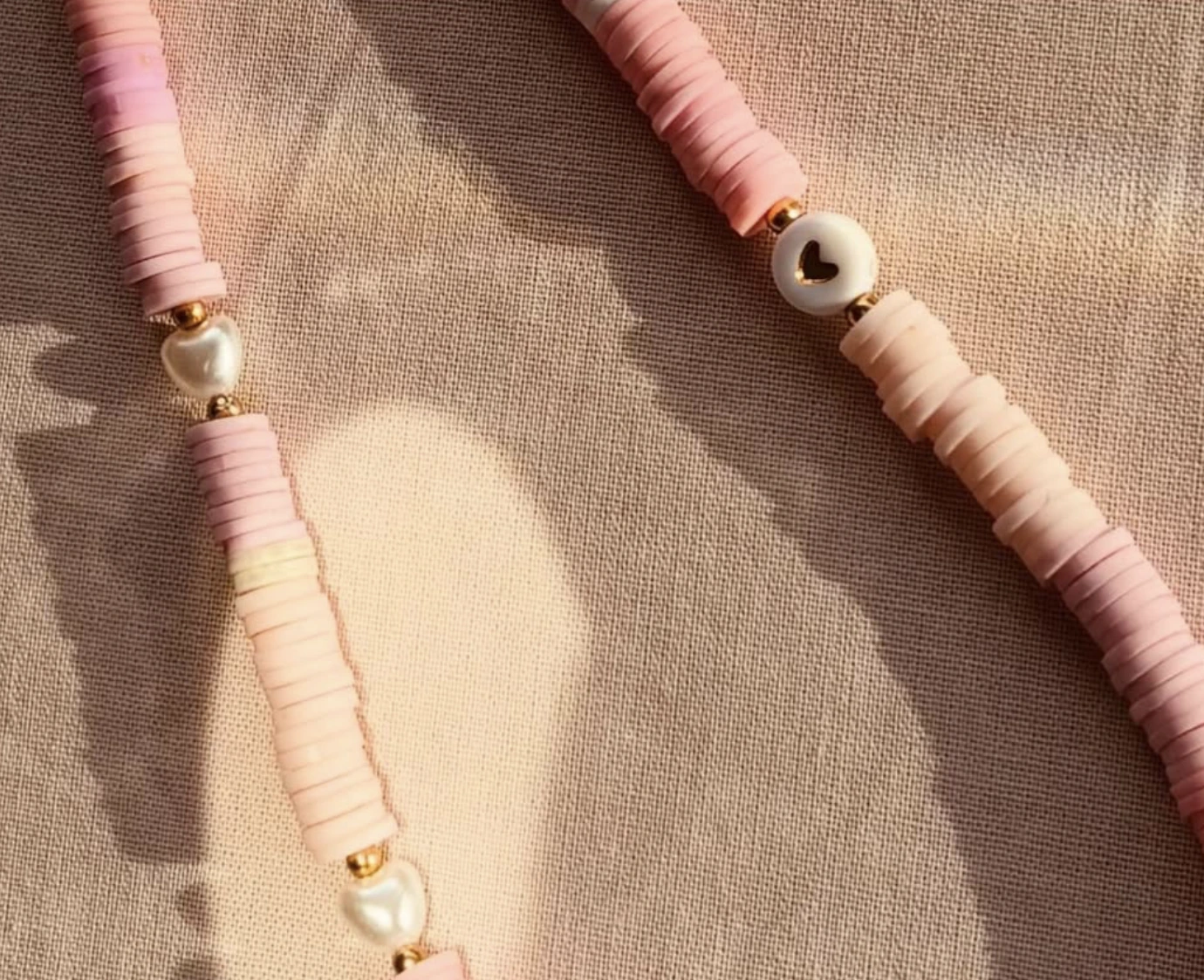 SHADES OF PINK PHONE CHARM